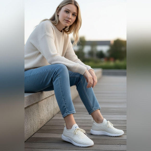 NIB APL TechLoom Wave Women's 7.5 Ivory Cream Running Sneakers Slip-On - Picture 2 of 13